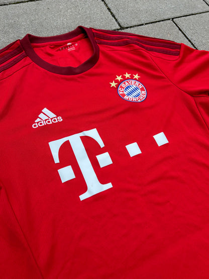 Bayern München 2015/16 Original Home Shirt Size S