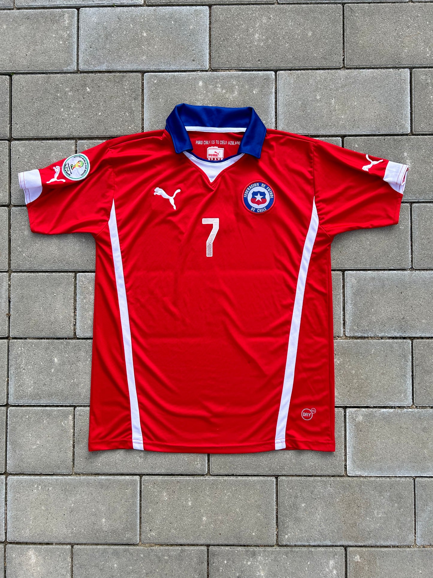 Chile 2014/15 Authentic Home Shirt Alexis Sánchez #7 Size L