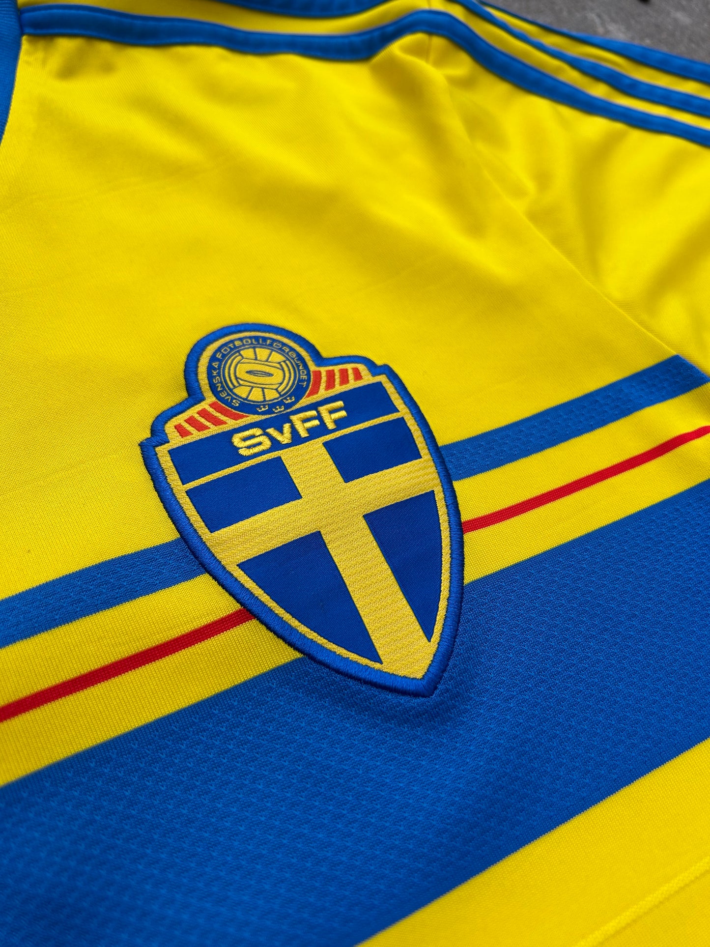 Sweden 2014/15 Original Home Shirt Ibrahimovic #10 Size XL