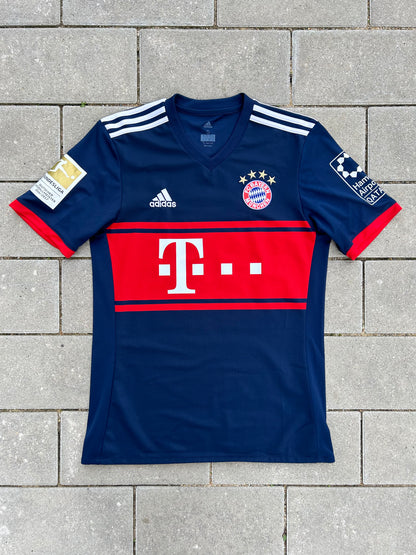 Bayern München 2017/18 Original Away Shirt Kimmich #32 Size S