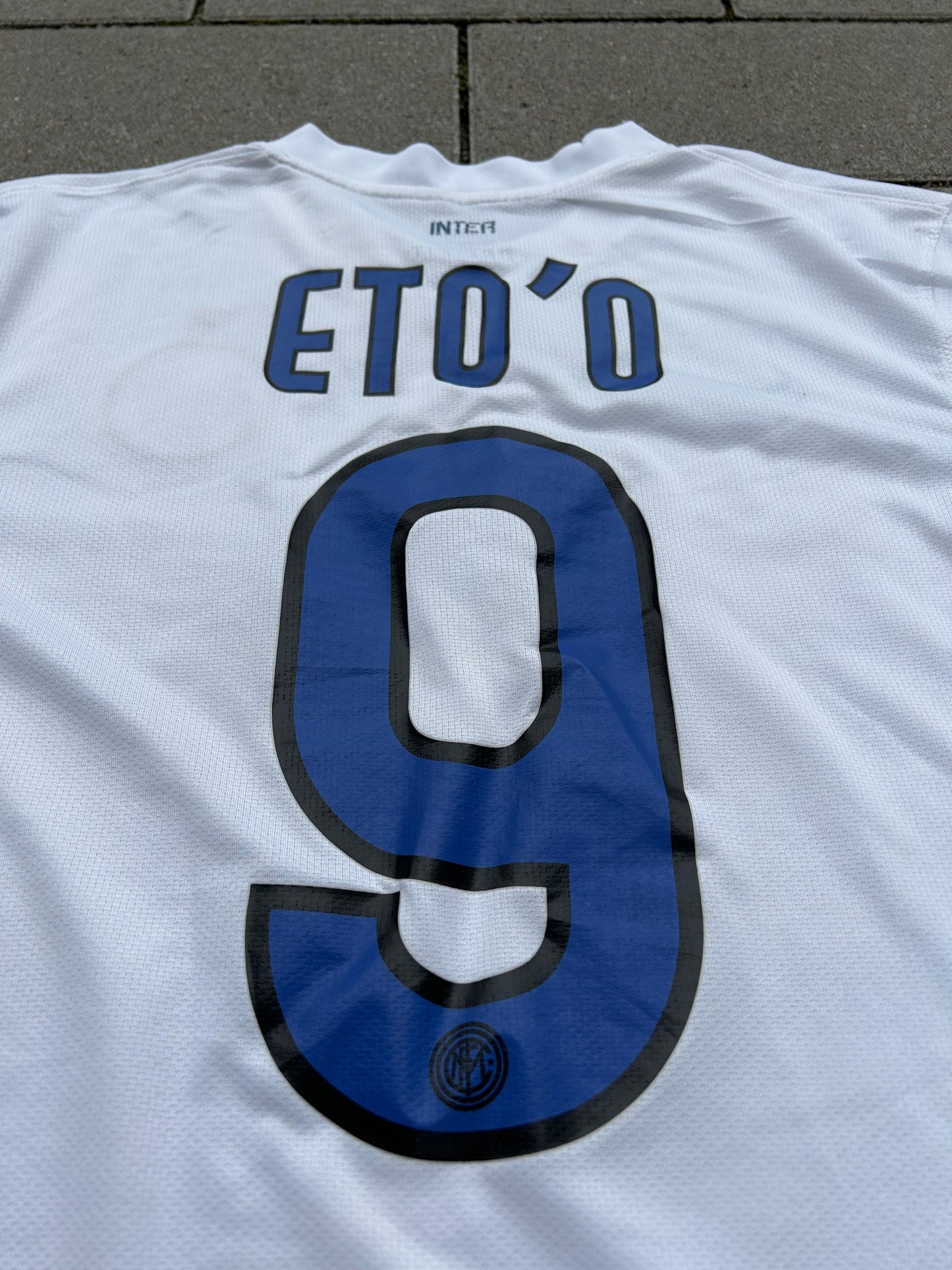 Inter Milan 2010/11 Original Away Shirt Eto'o #9 Size M