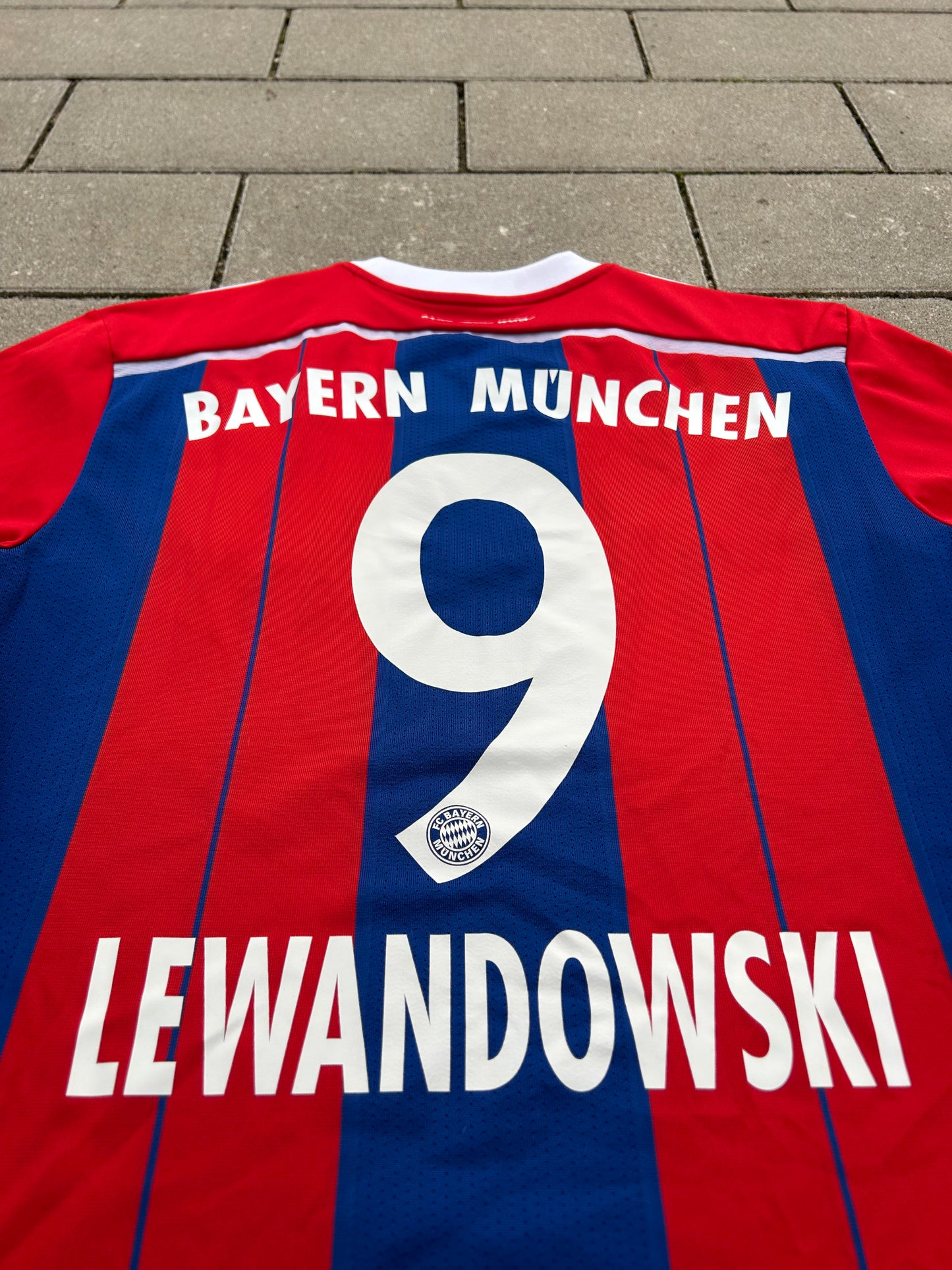 Bayern München 2014/15 Original Home Shirt Lewandowski #9 Size M