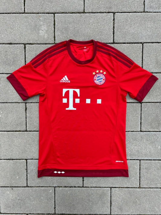 Bayern München 2015/16 Original Home Shirt Size S