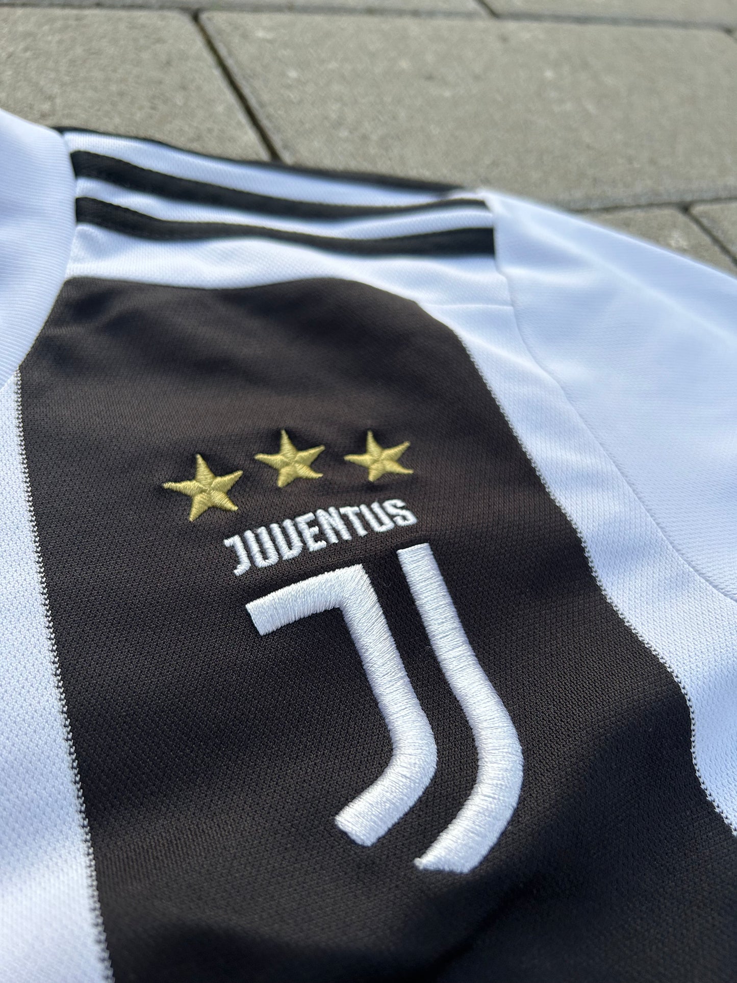 Juventus 2018/19 Original Home Shirt Ronaldo #7 Size S