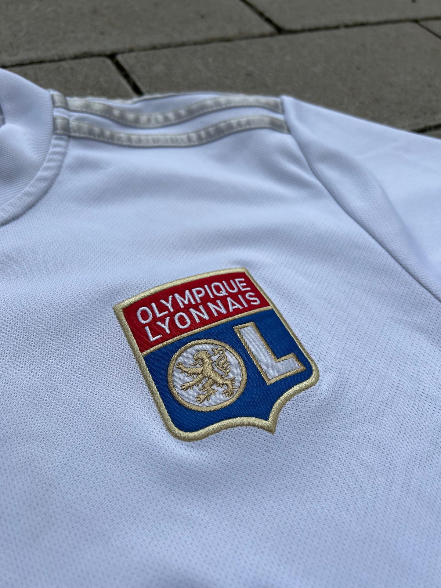 Olympique Lyonnais 2015/16 Original Home Shirt Size L