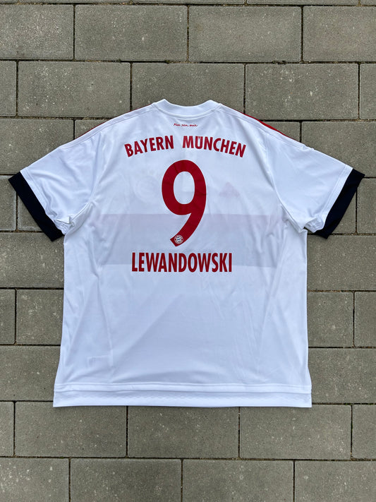 Bayern München 2015/16 Original Away Shirt Lewandowski #9 Size XXL