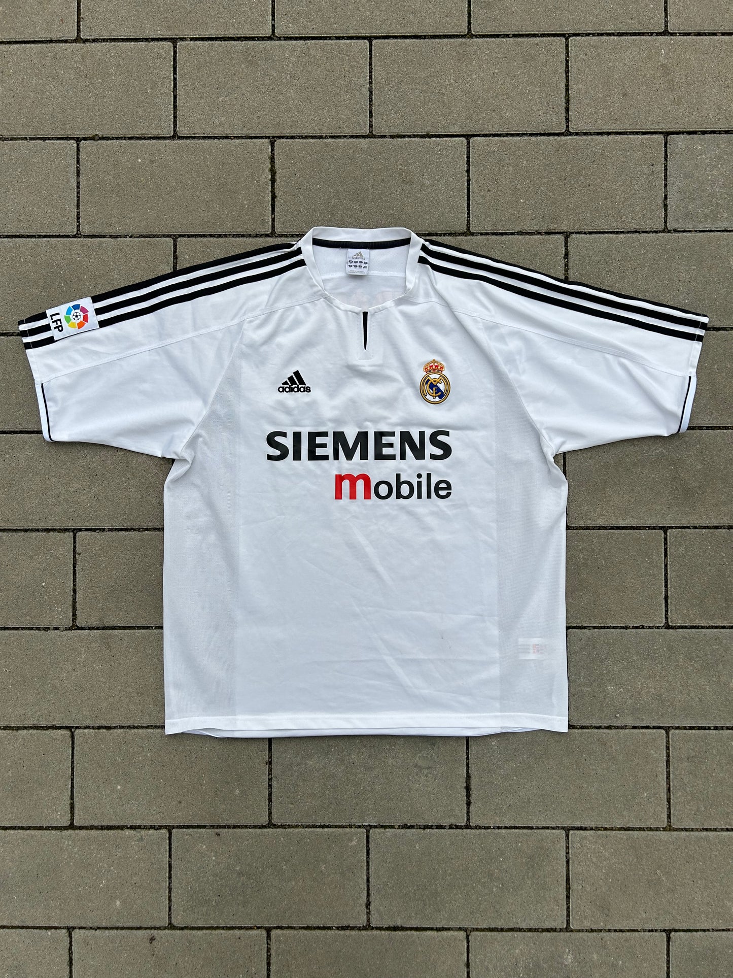 Real Madrid 2003/04 Authentic Home Shirt Zidane #5 Size XL