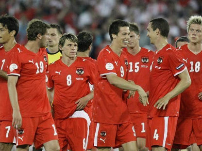 Austria 2008/09 Authentic Home Shirt Size M 5