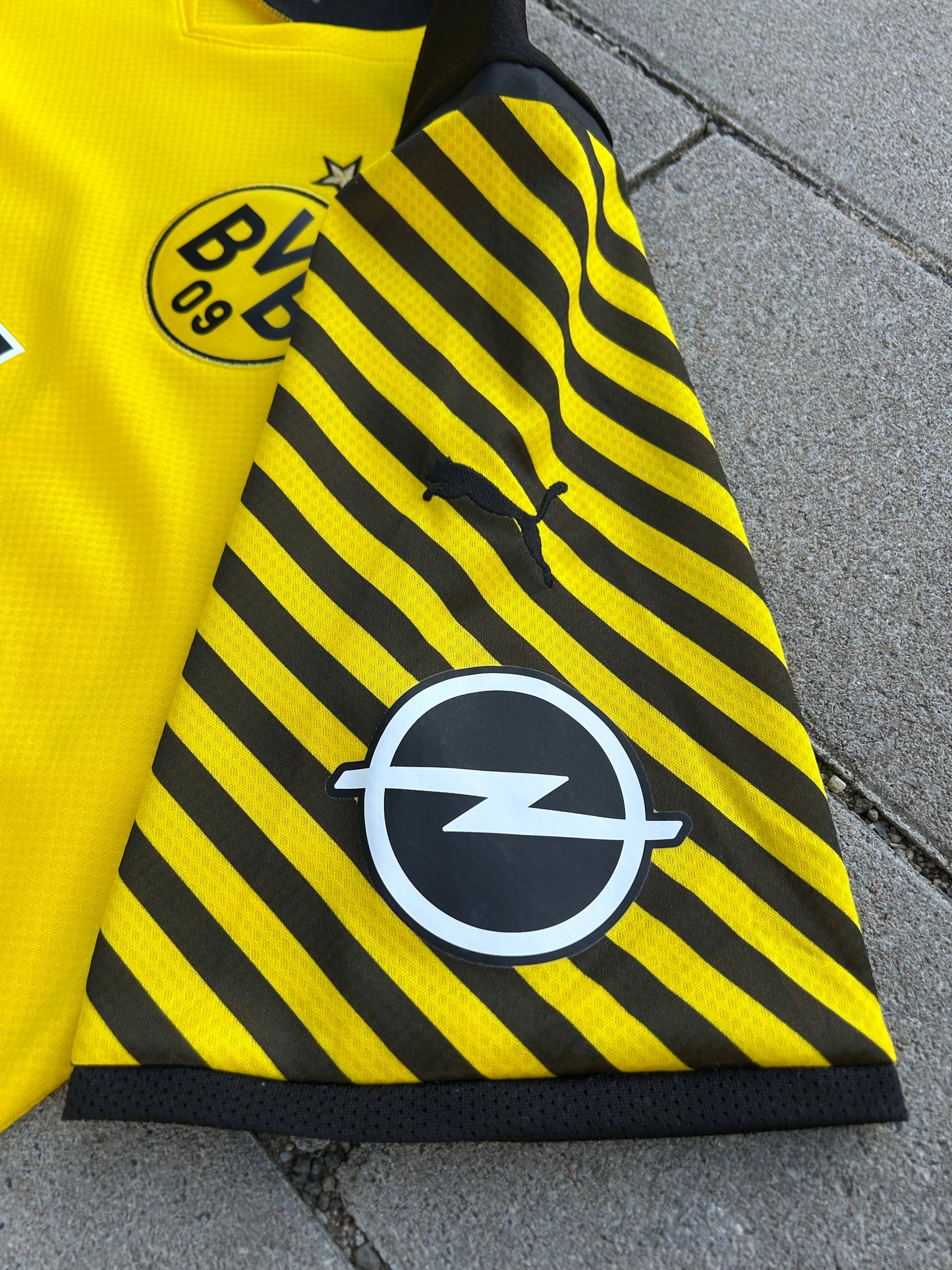 Borussia Dortmund 2021/22 Original Home Shirt Meunier #24 Size M