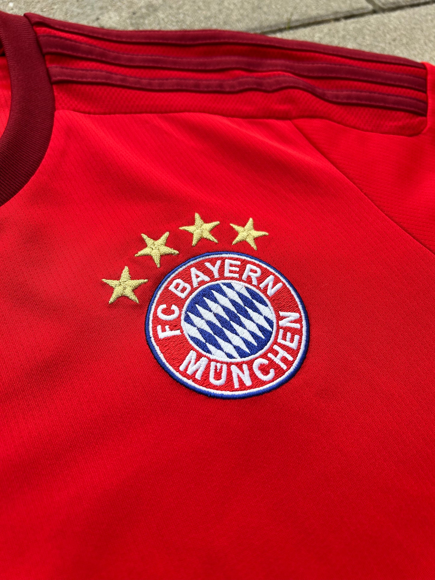Bayern München 2015/16 Original Home Shirt Lewandowski #9 Size S