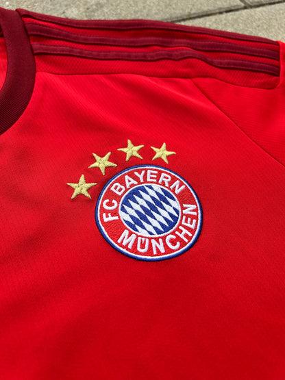 Bayern München 2015/16 Original Home Shirt Lewandowski #9 Size S