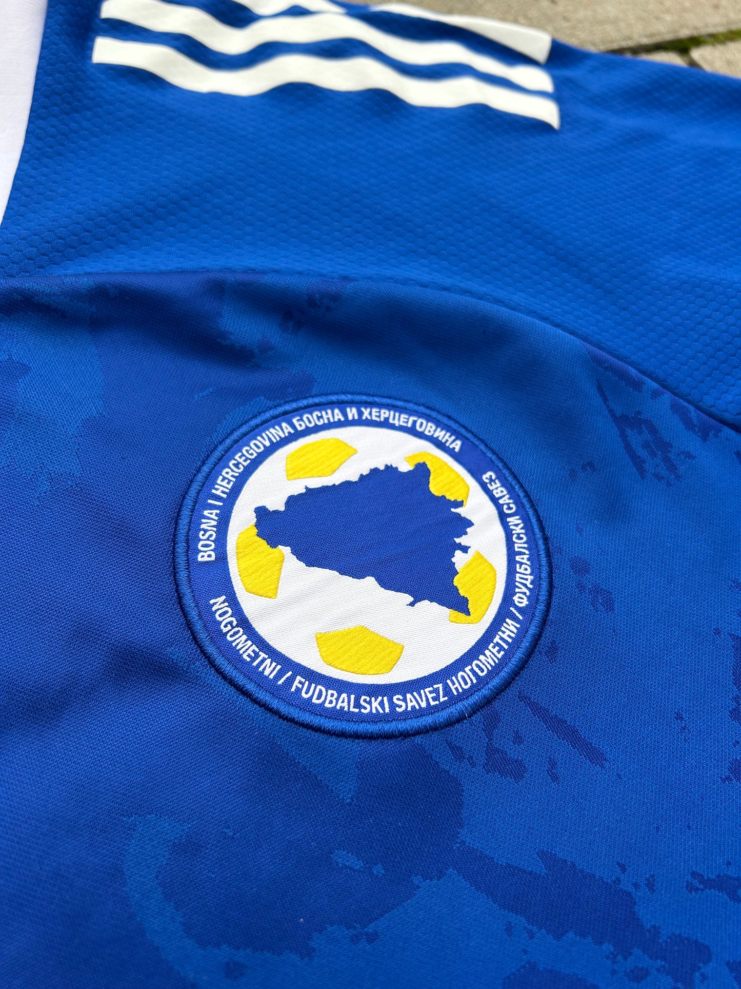 Bosnia and Herzegovina 2020/21 Original Home Shirt Size M