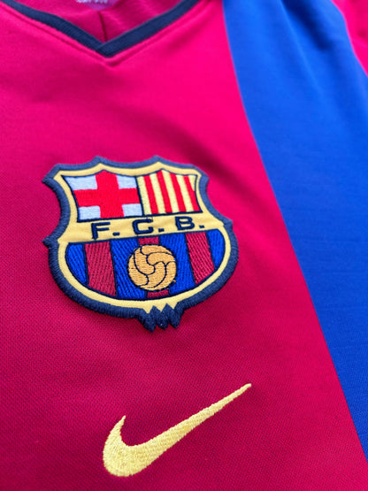Barcelona 2000/01 Authentic Home Shirt Kluivert #9 Size S 2