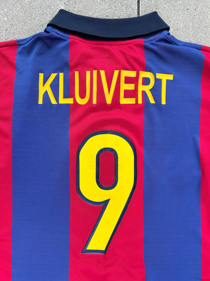 Barcelona 2000/01 Authentic Home Shirt Kluivert #9 Size S 6