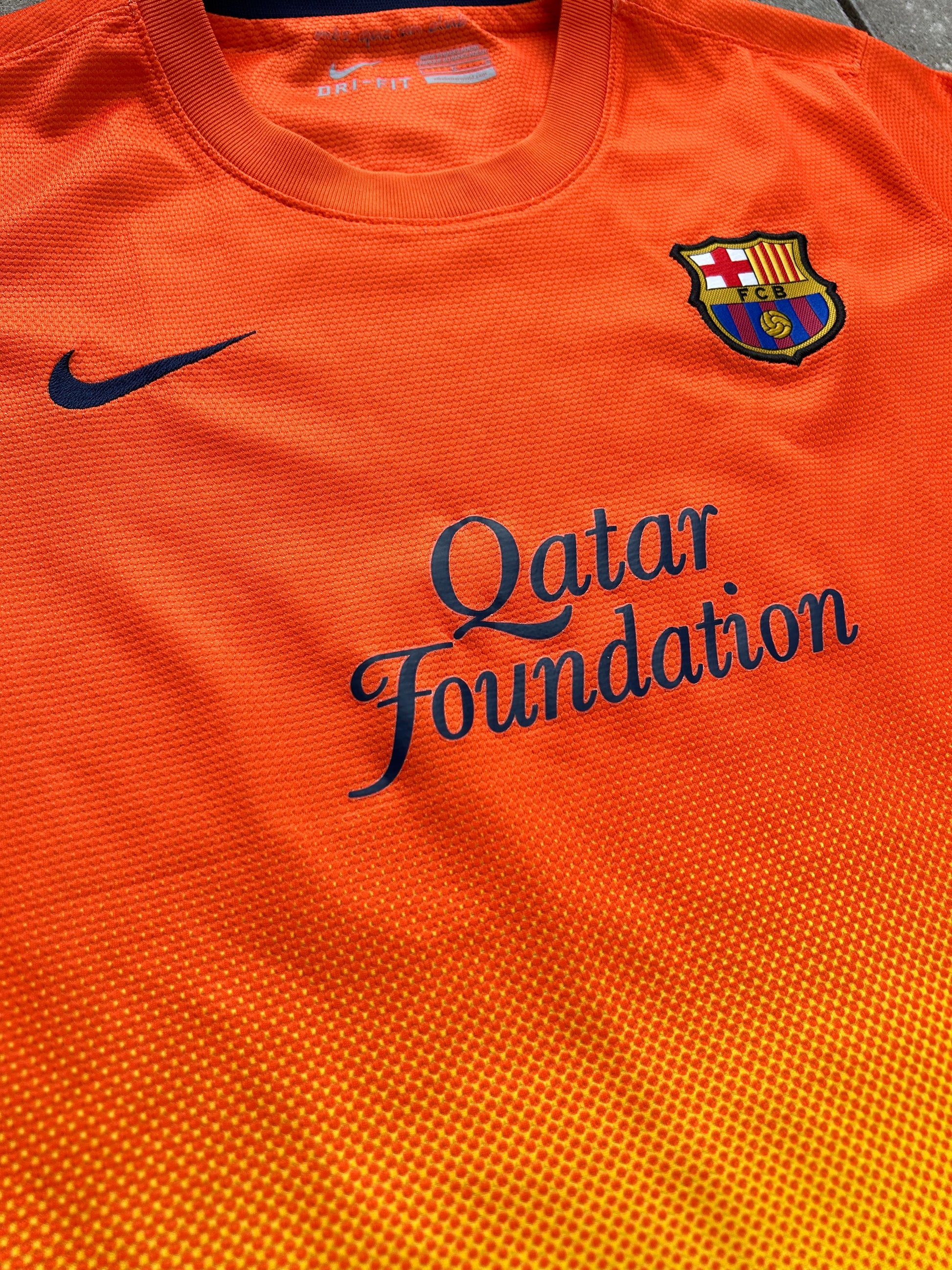 Barcelona 2012/13 Authentic Away Shirt Size L Kids 3