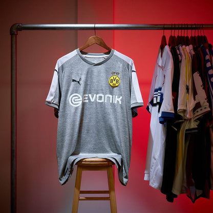 Borussia Dortmund 2017/18 Authentic Home Shirt Sokratis #25 Size S 6