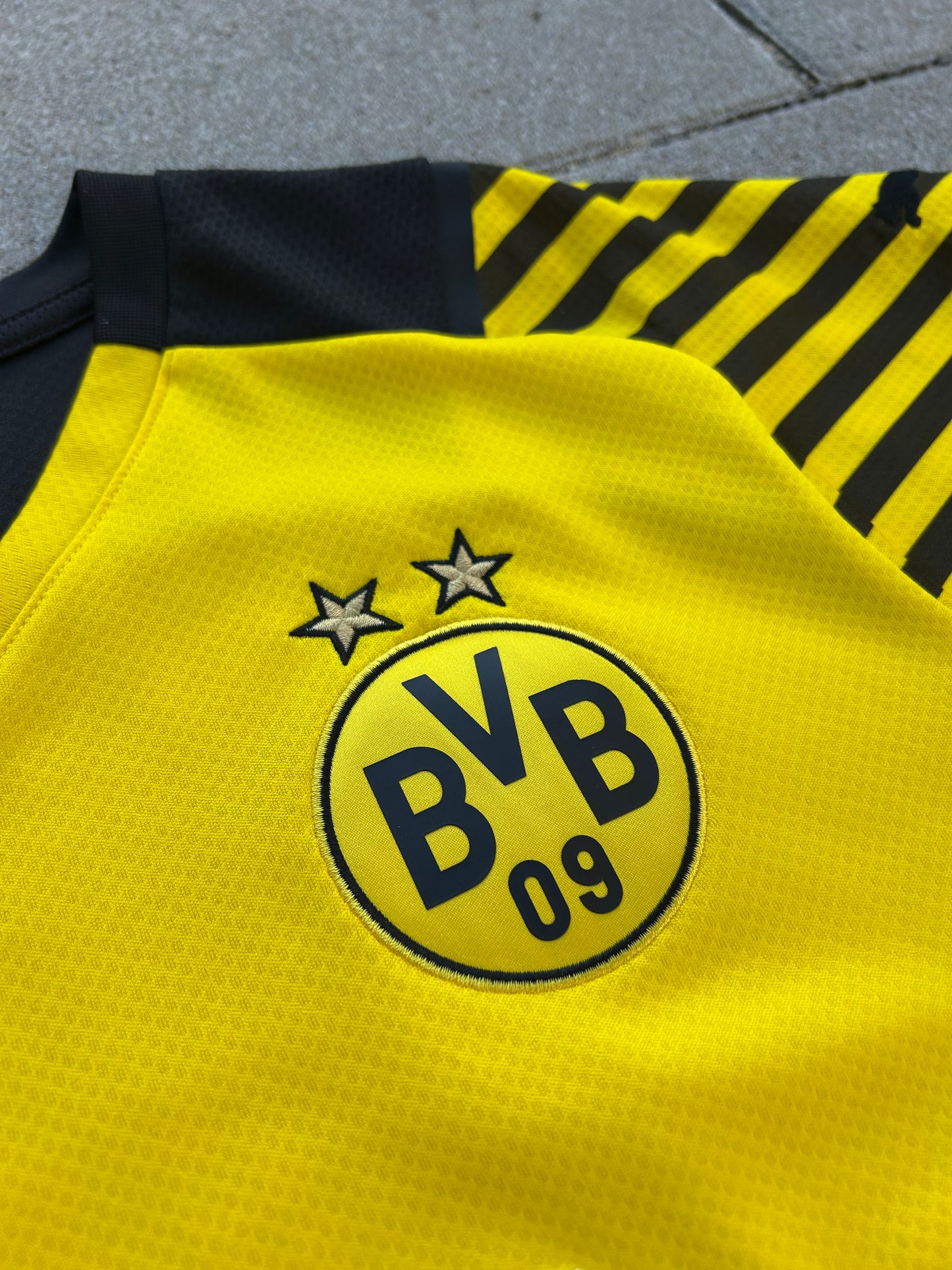 Borussia Dortmund 2021/22 Original Home Shirt Meunier #24 Size M