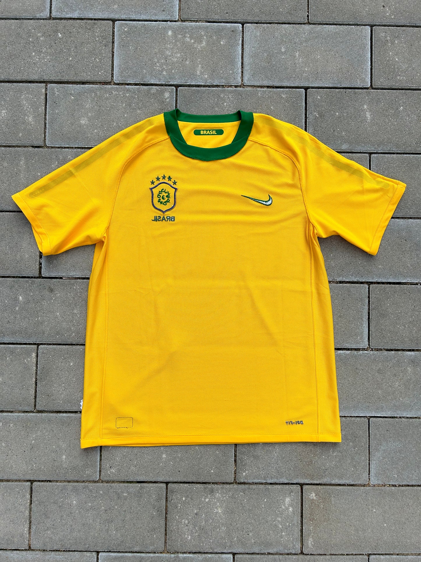Brazil 2010/11 Authentic Home Shirt Size M