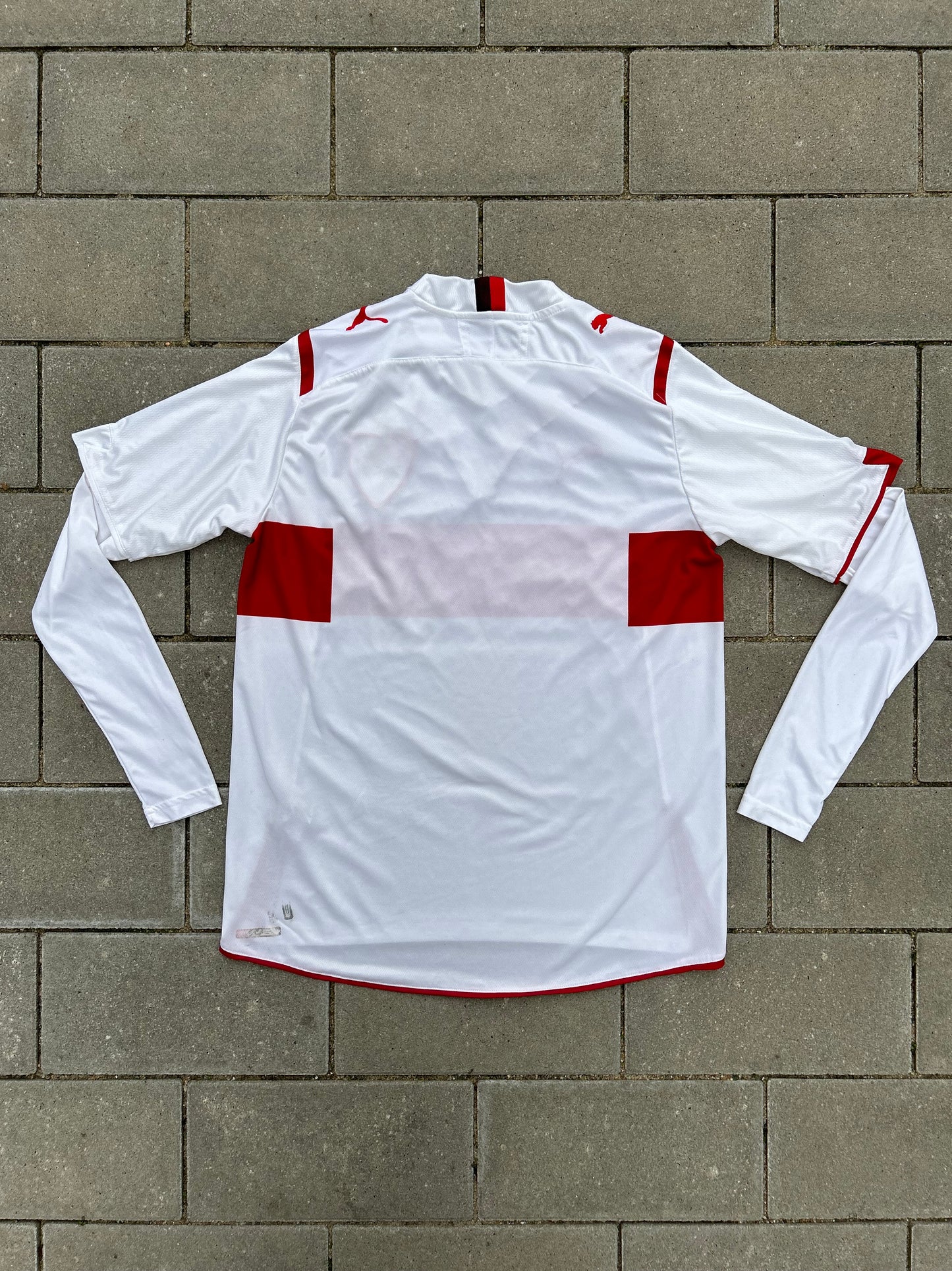 VfB Stuttgart 2009/10 Original Home Shirt L/S Size M