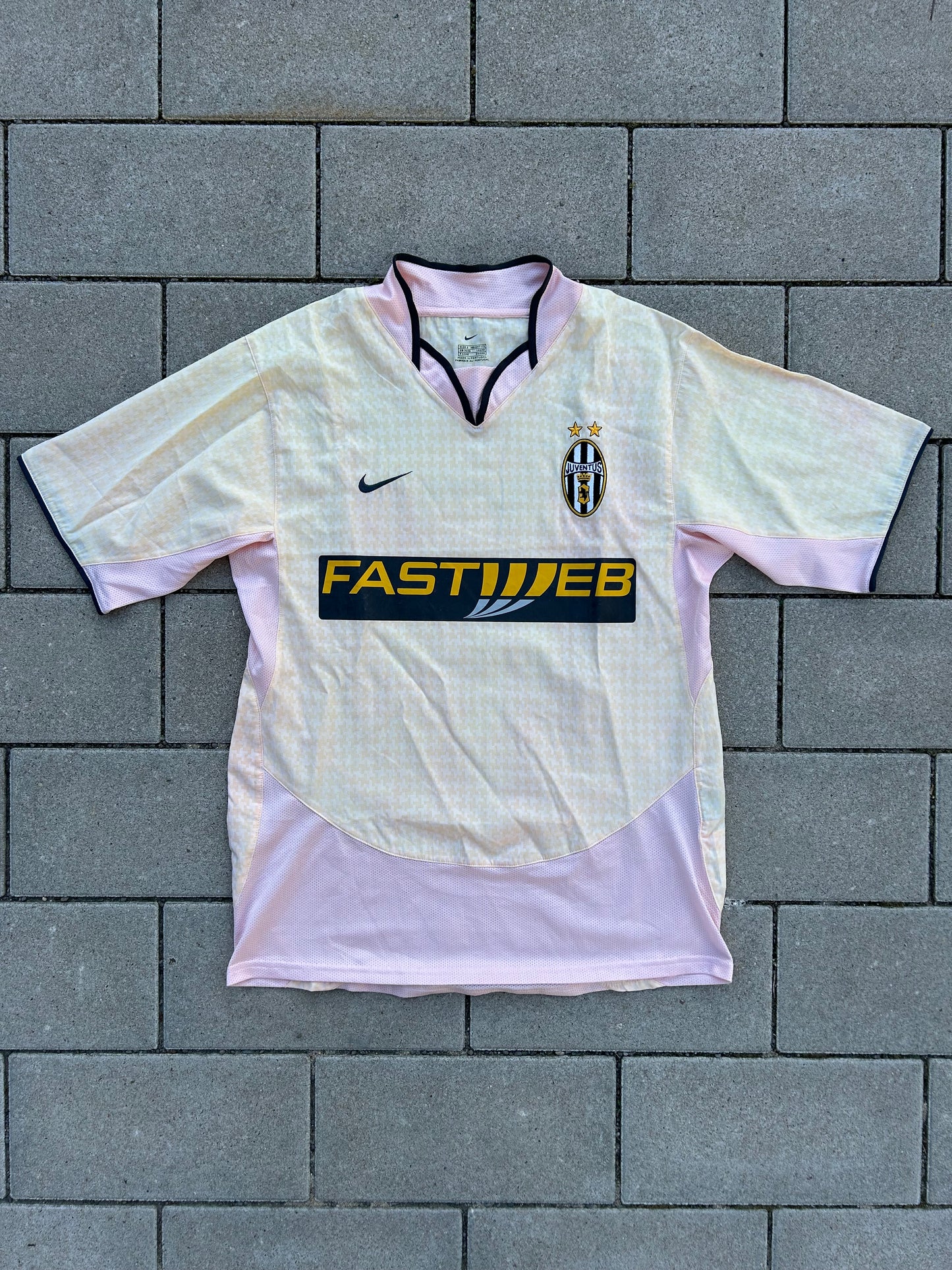 Juventus 2003/04 Original Away Shirt Trezeguet #17 Size S