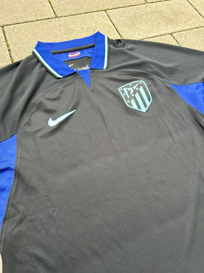 Atletico Madrid 2022/23 Original Away Shirt Size M - Shorty Football Shirts