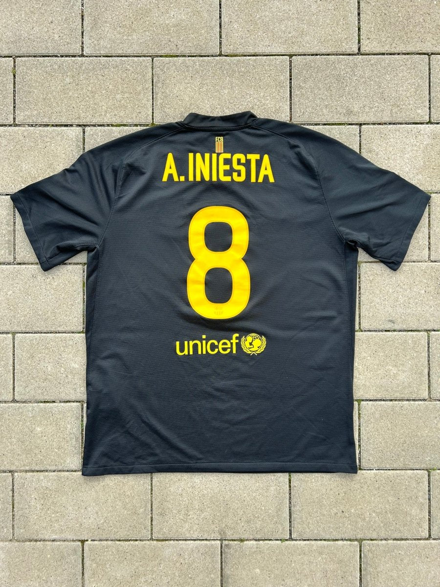 Andrés Iniesta Original Football Shirts | Rare & Retro Jerseys