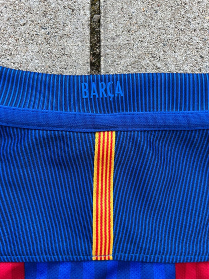 Barcelona 2016/17 Original Home Shirt Messi 10 Size M - Shorty Football Shirts