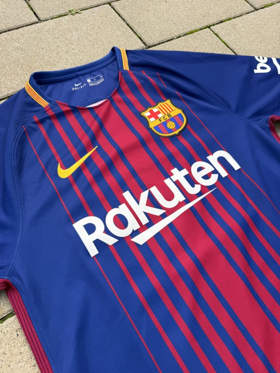 Barcelona 2017/18 Original Home Shirt Jordi Alba #18 Size S - Shorty Football Shirts
