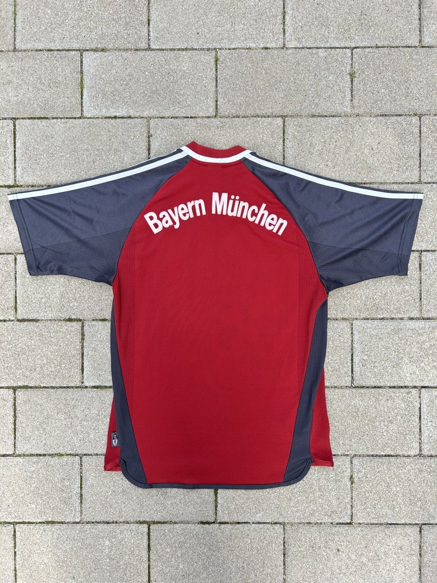 Bayern München 2001/02 Original Home Shirt Size S - Shorty Football Shirts