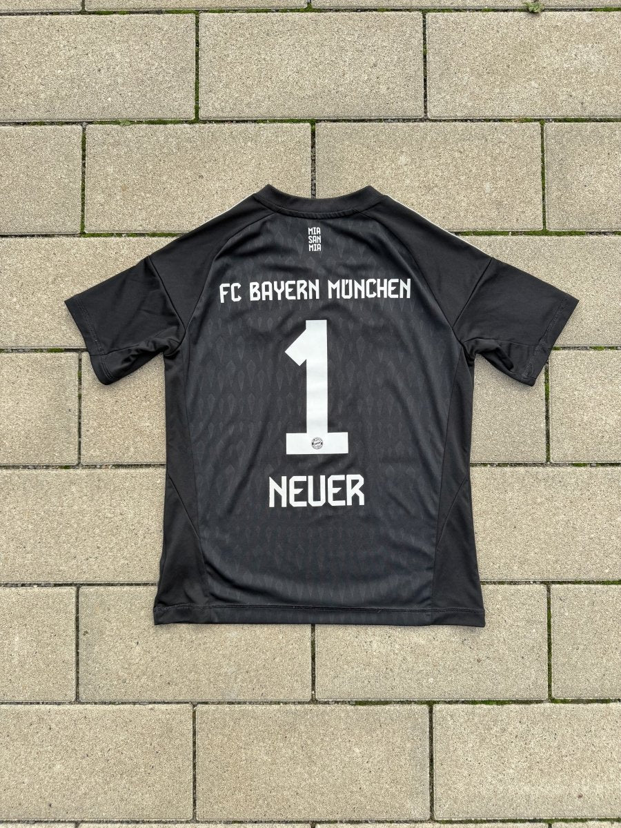 Bayern München 2023/24 Original GK Shirt Neuer #1 Size 152 11/12Y Kids - Shorty Football Shirts