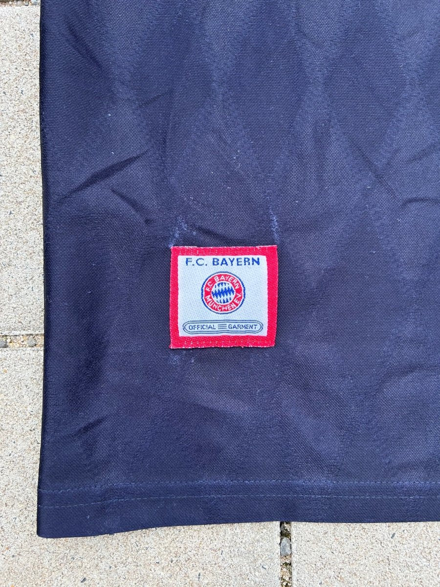 Bayern München 1997/99 Original Home Shirt Elber 9 Size M - Shorty Football Shirts