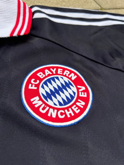 Bayern München 1997/99 Original Home Shirt Elber 9 Size M - Shorty Football Shirts