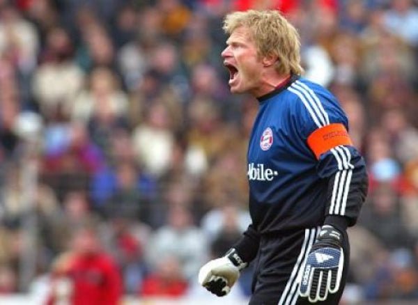 Bayern München 2002/03 Authentic GK Shirt Kahn 1 Size M - Shorty Football Shirts