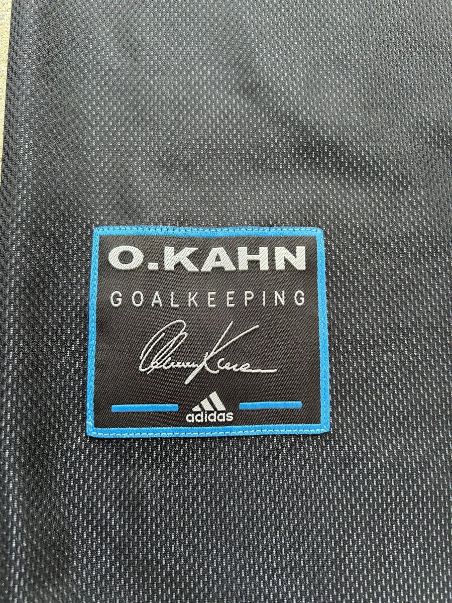 Bayern München 2002/03 Authentic GK Shirt Kahn 1 Size M - Shorty Football Shirts