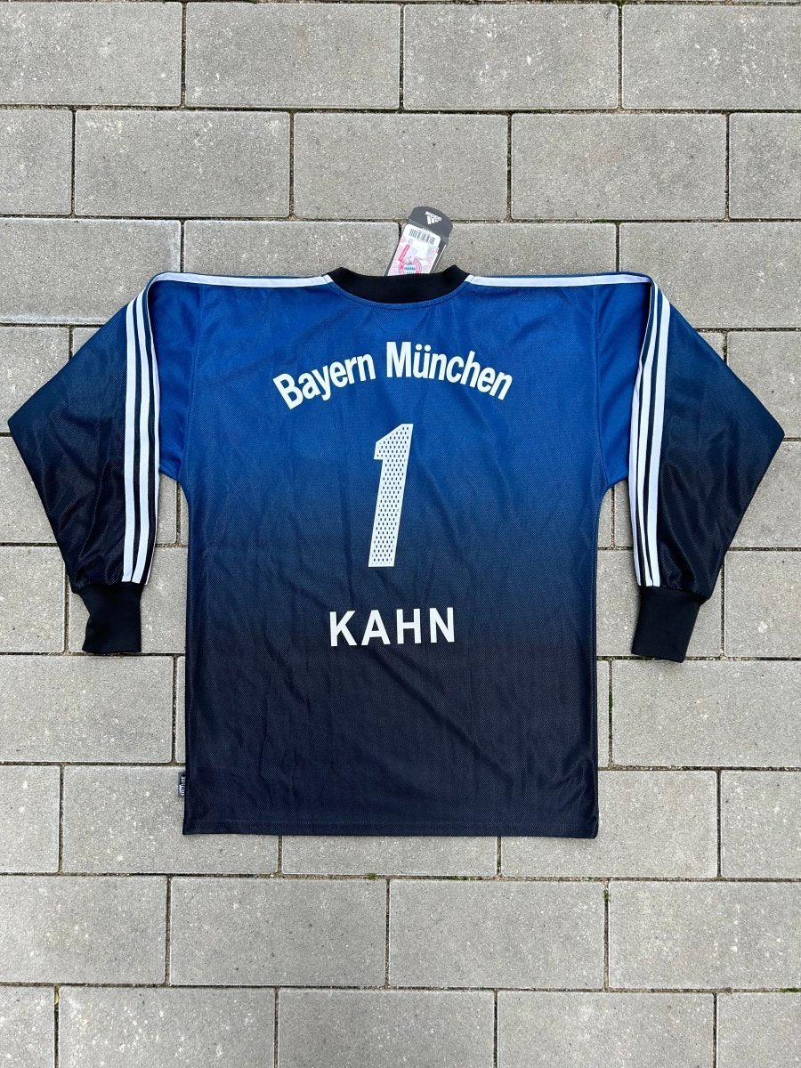Bayern München 2002/03 Authentic GK Shirt Kahn 1 Size M - Shorty Football Shirts