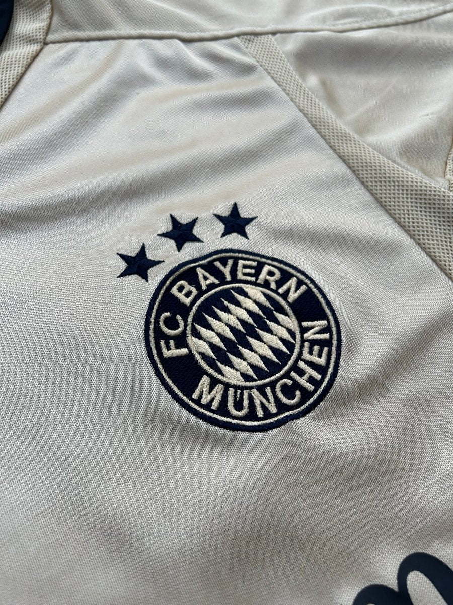 Bayern München 2004/06 Original Away Shirt Makaay 10 Size M - Shorty Football Shirts