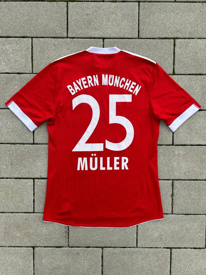 Bayern München 2009/10 Original Home Shirt Müller 25 Size M - Shorty Football Shirts