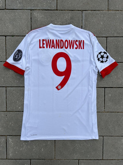 Bayern München 2017/18 Original Third Shirt Lewandowski 9 Size XS - Shorty Football Shirts