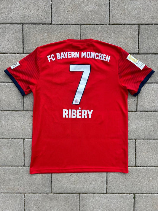 Bayern München 2018/19 Home Shirt Ribéry 7 Size M - Shorty Football Shirts