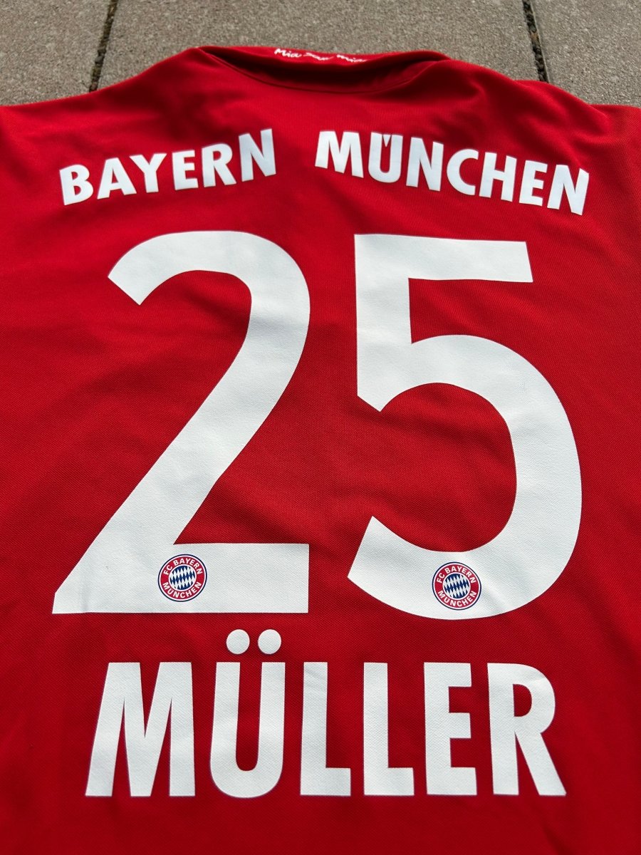 Bayern München 2016/17 Original Home Shirt Müller #25 – Size M