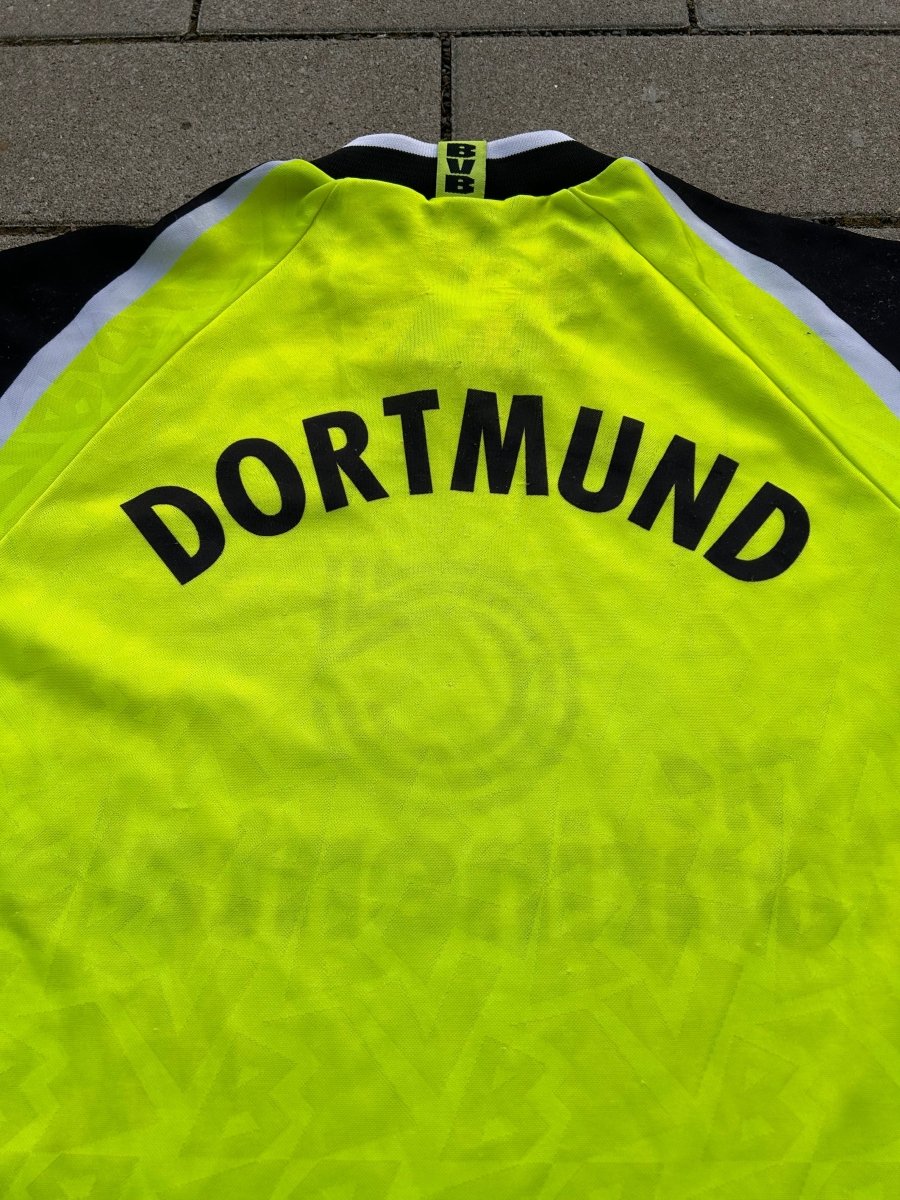 Borussia Dortmund 1995/96 Original Home L/S Shirt Size S - Shorty Football Shirts