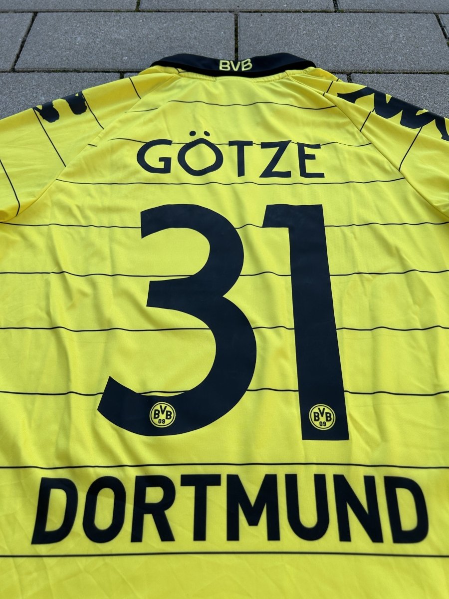 Borussia Dortmund 2010/11 Original Home Shirt Götze #31 Size M - Shorty Football Shirts