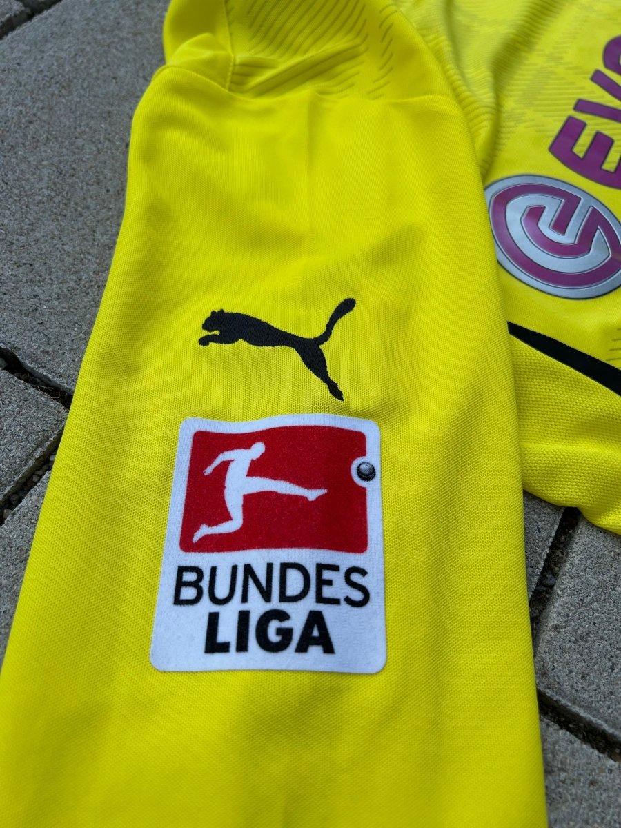 Borussia Dortmund 2013/14 Original Home Shirt Reus 11 L/S Size M - Shorty Football Shirts