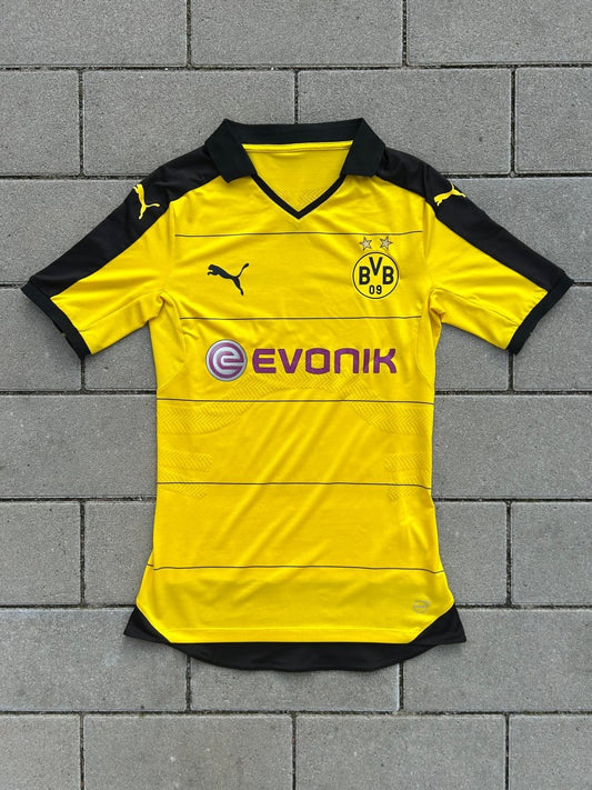 Borussia Dortmund 2015/16 Original Player Issue Home Shirt Size M - Shorty Football Shirts