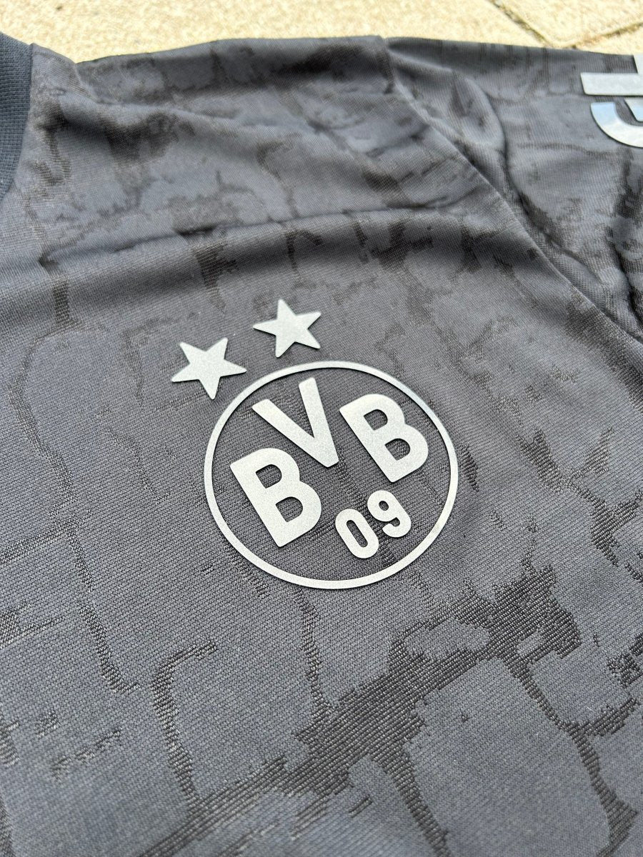 Borussia Dortmund 2023/24 Original Third Kohle & Stahl Shirt Size M - Shorty Football Shirts