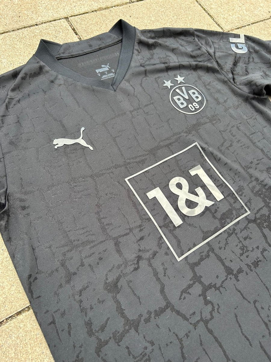 Borussia Dortmund 2023/24 Original Third Kohle & Stahl Shirt Size M - Shorty Football Shirts