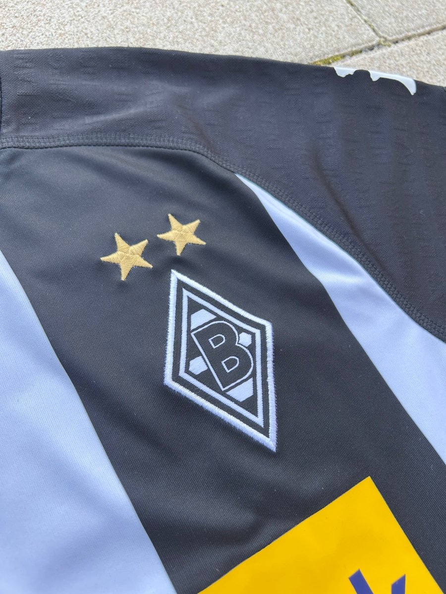 Borussia Mönchengladbach 2017/18 Original Home Shirt Grifo 32 Size S - Shorty Football Shirts