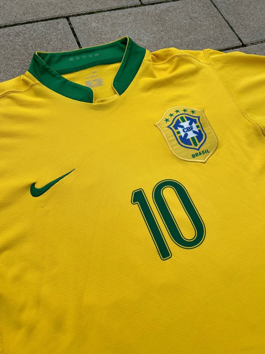 Brazil 2006/07 Original Home Shirt Ronaldinho 10 Size M - Shorty Football Shirts