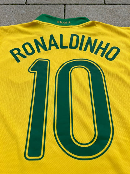 Brazil 2006/07 Original Home Shirt Ronaldinho 10 Size M - Shorty Football Shirts