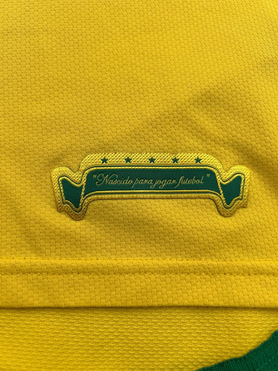 Brazil 2006/07 Original Home Shirt Ronaldinho 10 Size M - Shorty Football Shirts